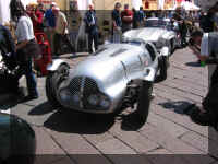 Mille Miglia 2003 027.jpg (176664 Byte)